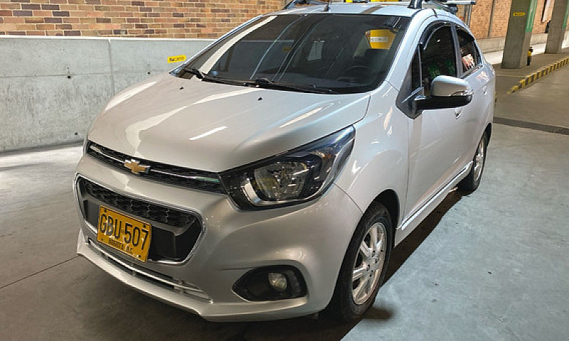 Chevrolet Beat Premi...