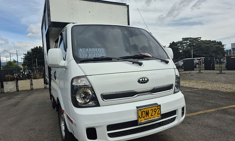Kia K2500 2.5...