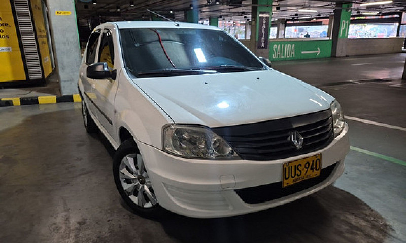 Renault Logan 1.4 Fa...