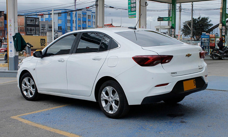 Chevrolet Onix 1.0T ...