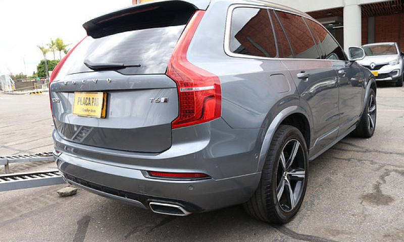 Volvo Xc60 T6 R-Desi...