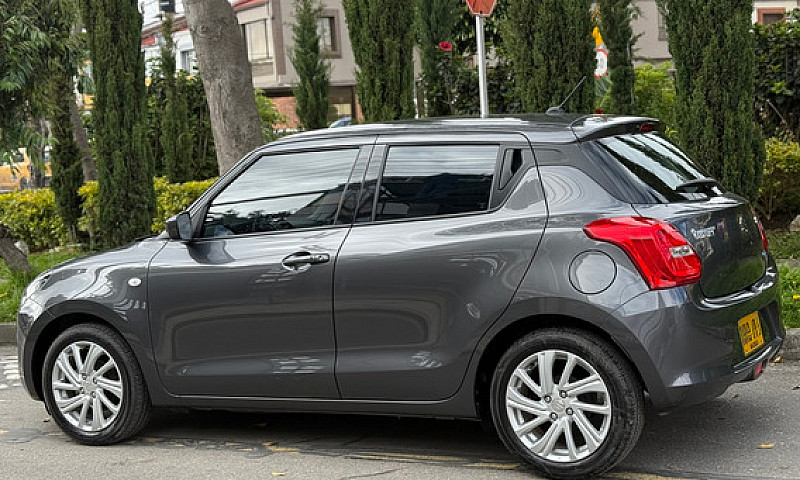 Suzuki Swift 1.2 Hyb...