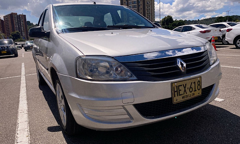 Renault Logan Expres...