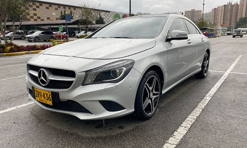 Mercedes-Benz Clase ...