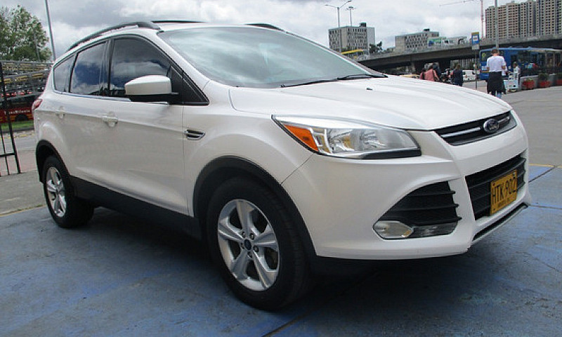 Ford Escape Se 4X4 2...