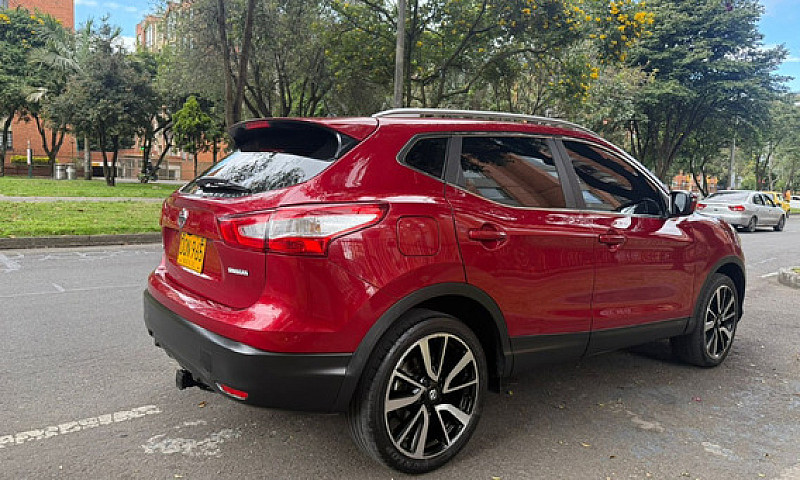 Nissan Qashqai 2.0 E...