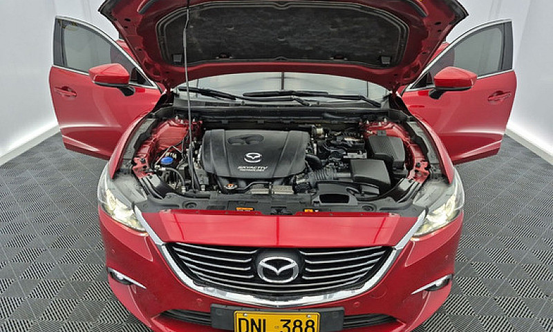 Mazda 6 2.5 Grand To...