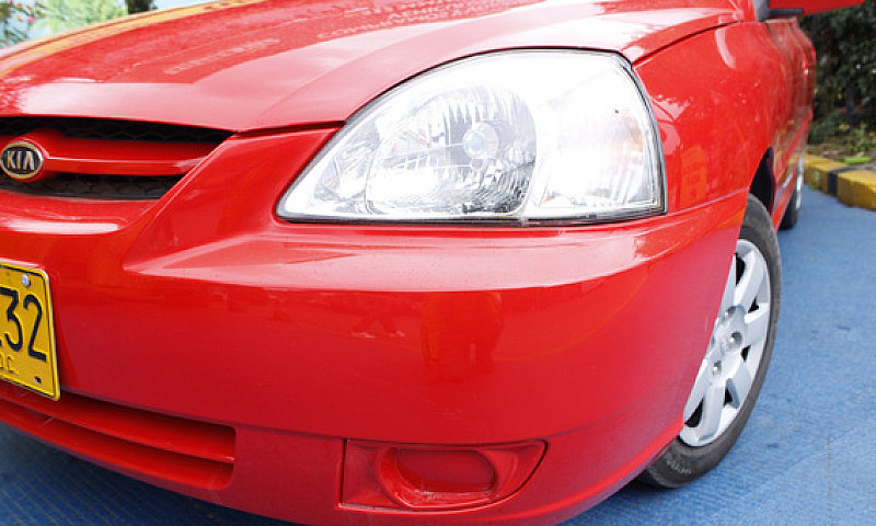 Kia Rio Ls 1.5 Stylu...