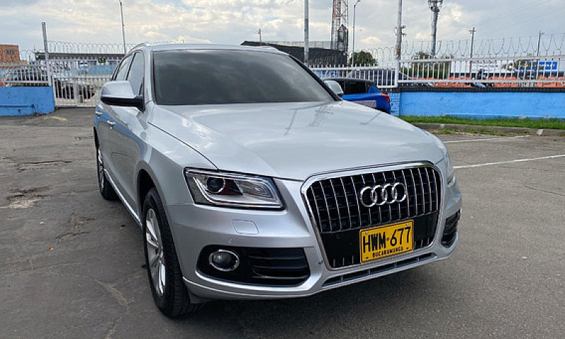 Audi Q5 2.0 Tdi S-Tr...