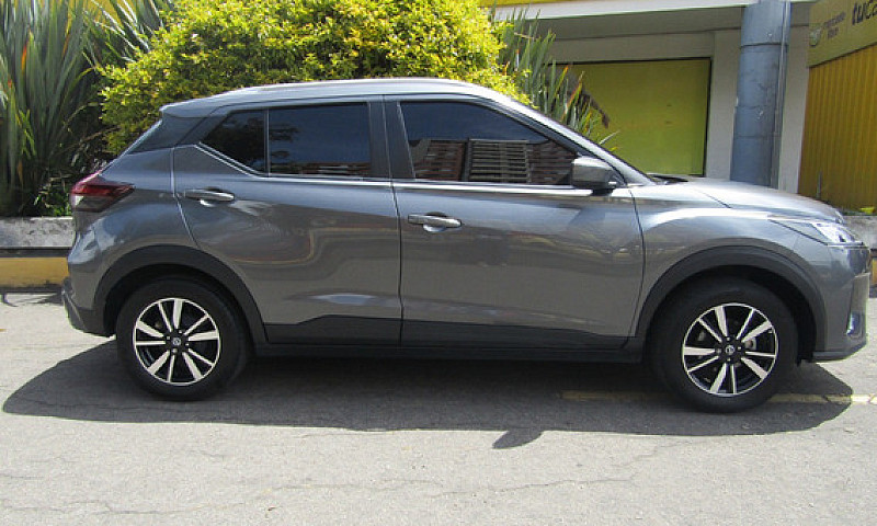 Nissan Kicks 1.6 Adv...