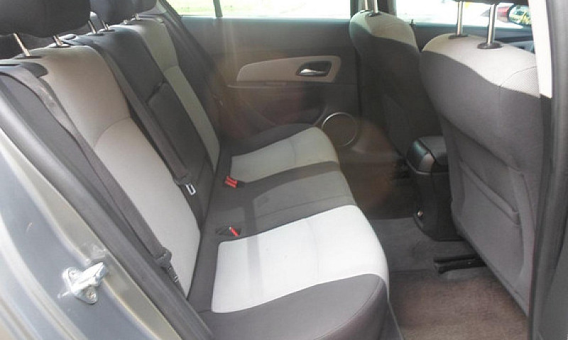 Chevrolet Cruze 1.8 ...