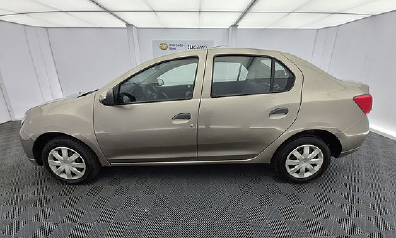 Renault Logan Authen...