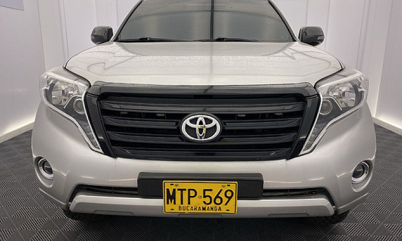 Toyota Prado 3.0 Tx-...