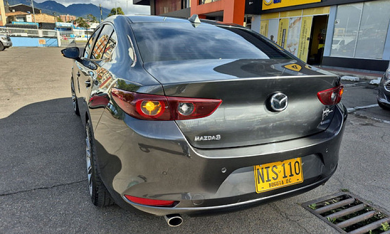 Mazda 3 2.0 Touring ...