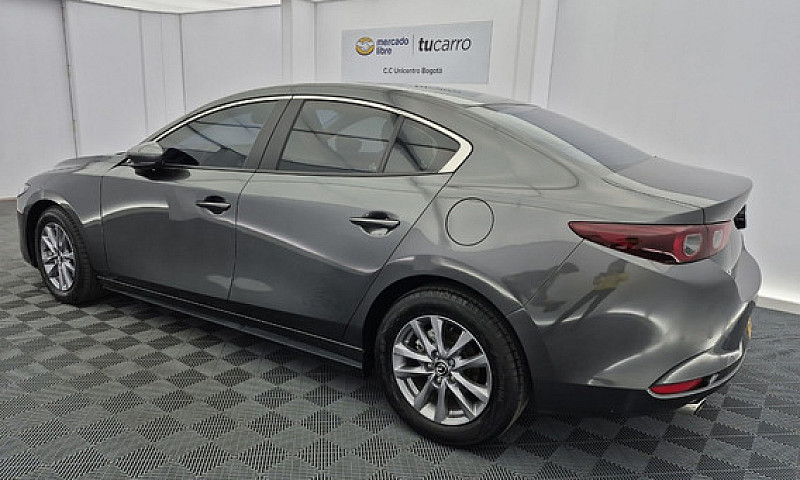 Mazda 3 2.O Touring ...