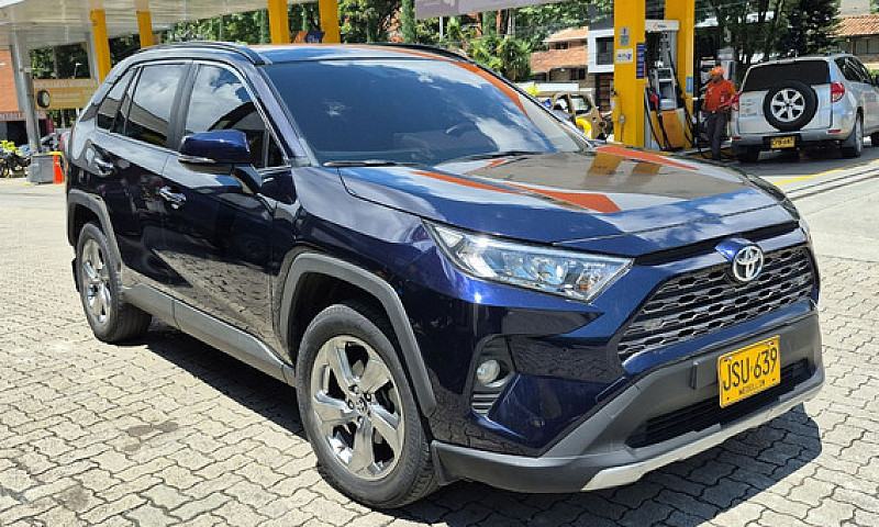Toyota Rav4 2.5 Limi...