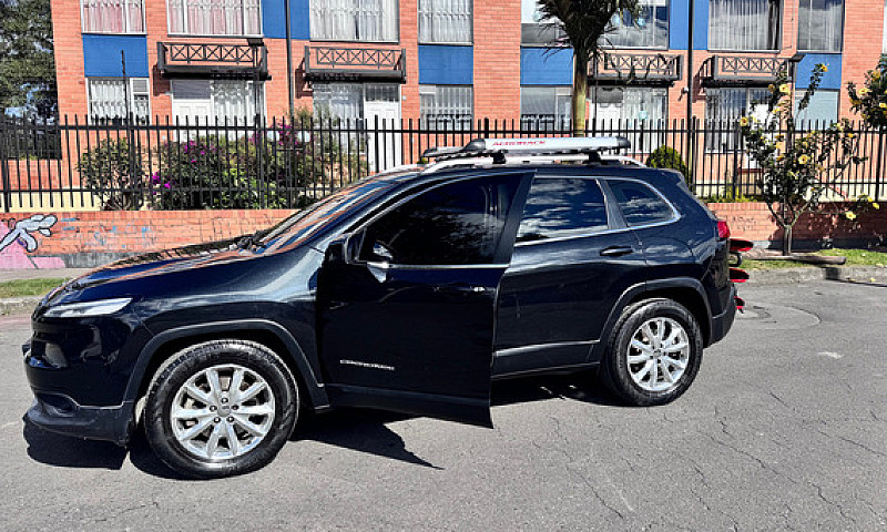 Jeep Cherokee 3.2 Li...