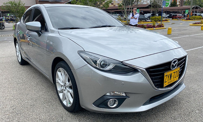 Mazda 3 2.0 Grand To...
