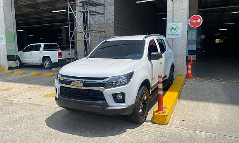 Chevrolet Trailblaze...