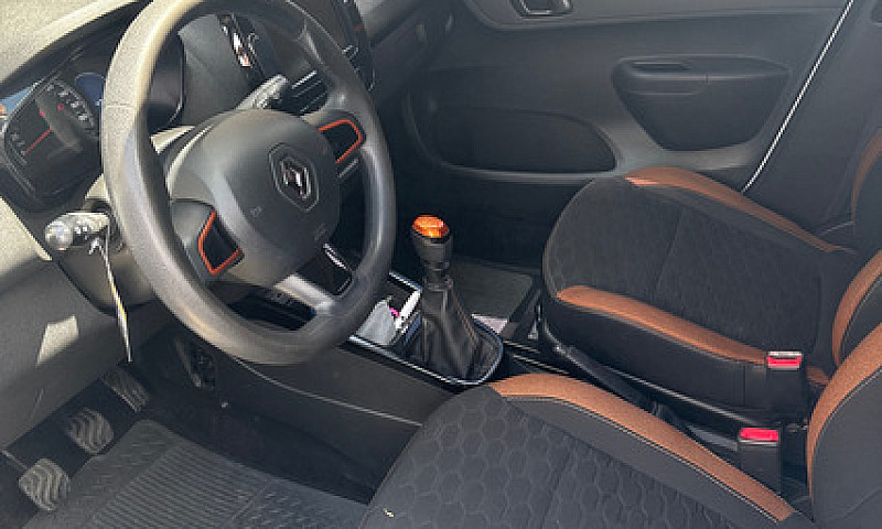 Renault Kwid 1.0 12V...
