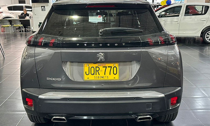 Peugeot 2008 1.2 All...