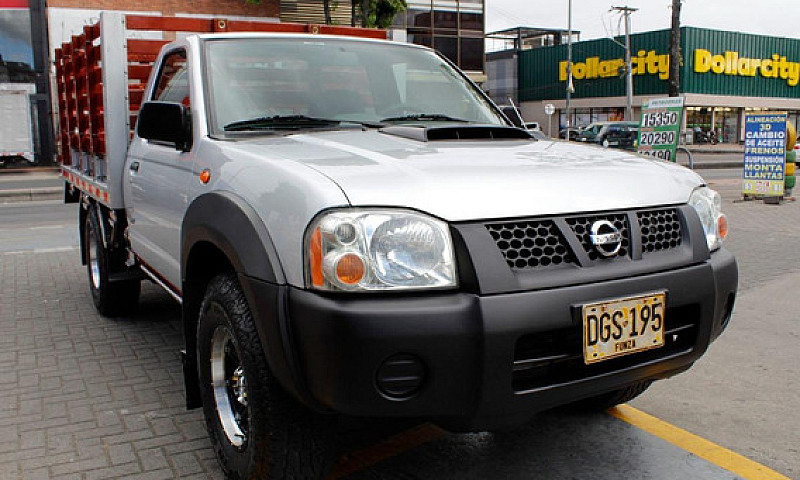 Nissan Frontier D22 ...