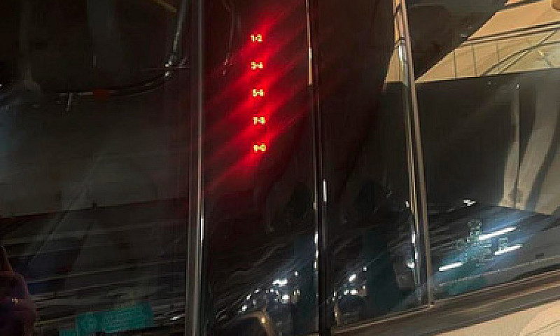 Ford Explorer 2.3 Li...