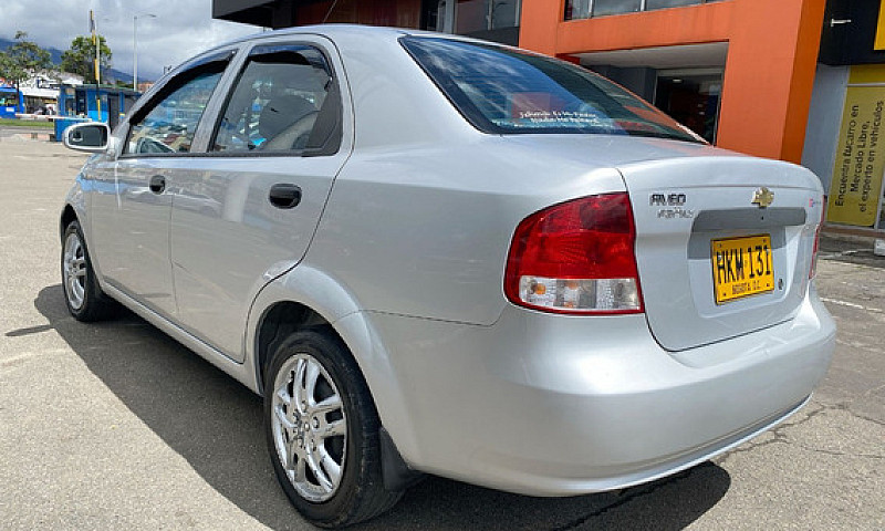 Chevrolet Aveo 1.5 F...