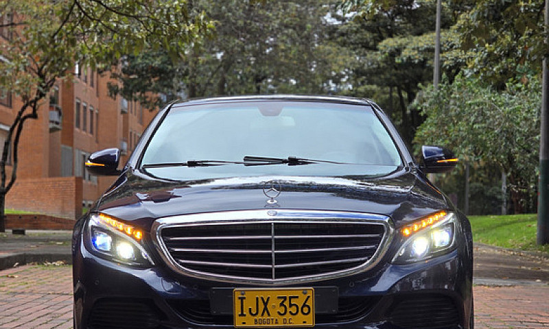 Mercedes-Benz Clase ...