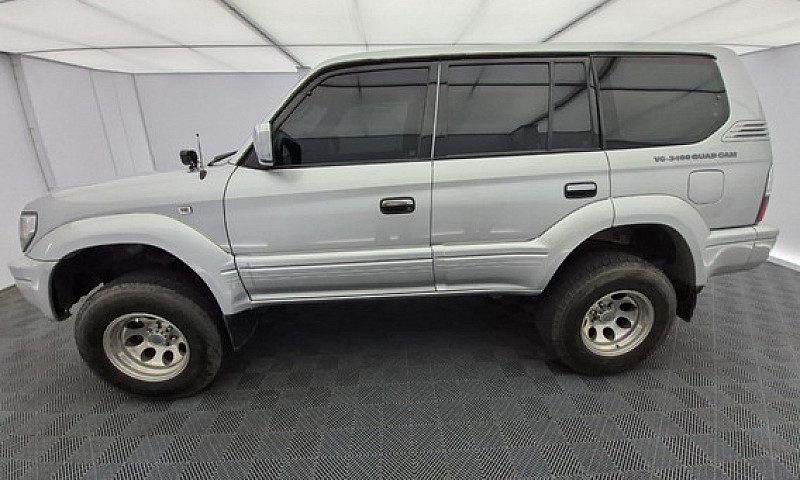 Toyota  Prado Vx 200...