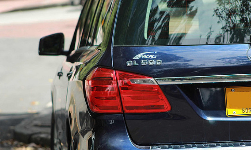 Mercedes-Benz Clase ...