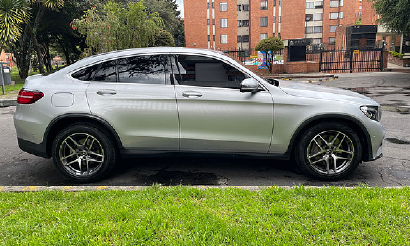 Mercedes-Benz Clase ...