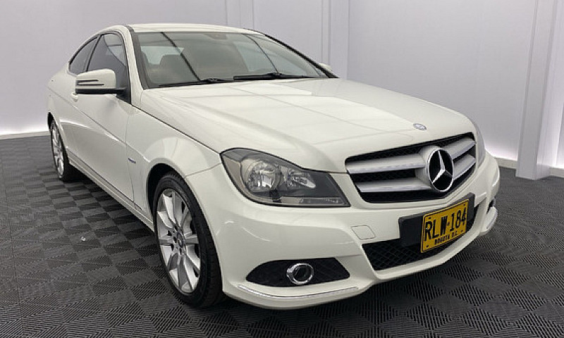 Mercedes-Benz Clase ...