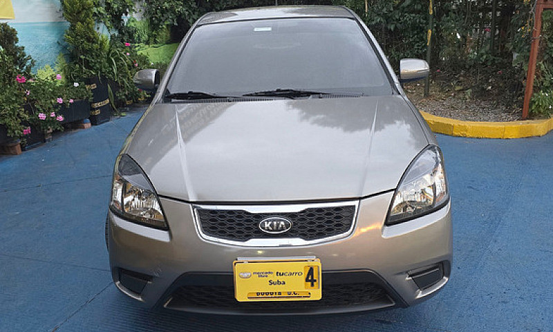 Kia Rio Xcite 2011...