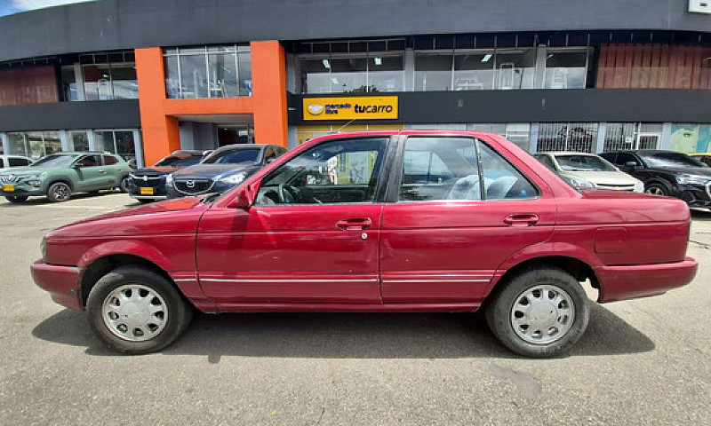 Nissan Sentra 1.6 B1...