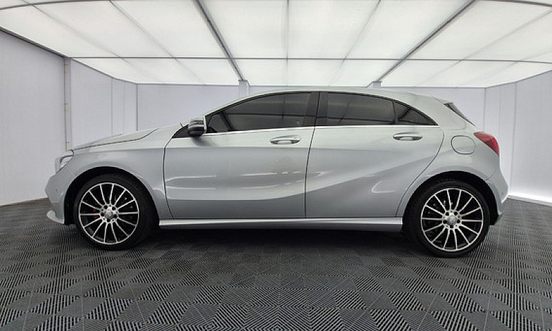 Mercedes-Benz Clase ...