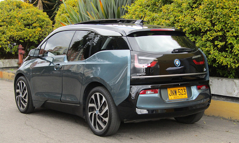 Bmw I3 Atelier...