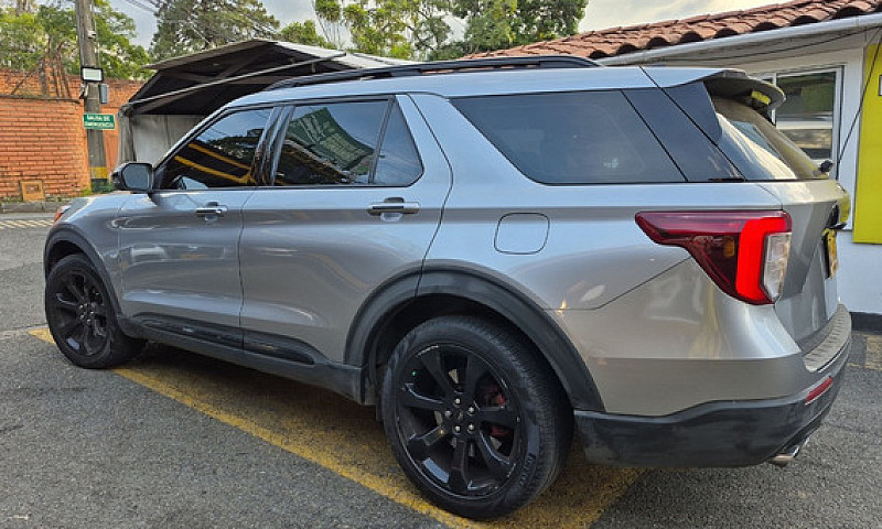 Ford Explorer 3.0 St...