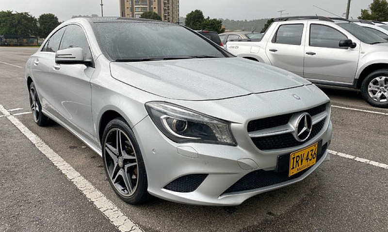 Mercedes-Benz Clase ...