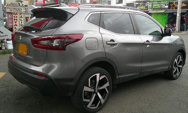 Nissan Qashqai 2.0 E...