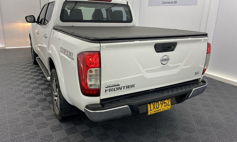 Nissan Frontier Np 3...