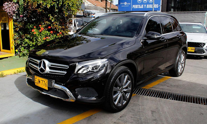 Mercedes-Benz Clase ...