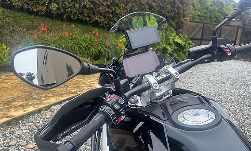 Bmw R 1300 Gs...