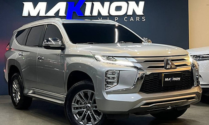 Mitsubishi Montero S...