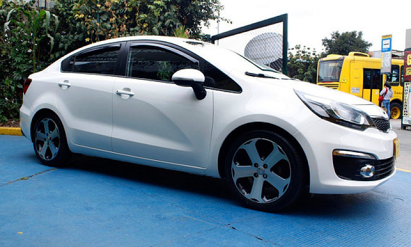 Kia Rio 1.3 Ub Ex 20...