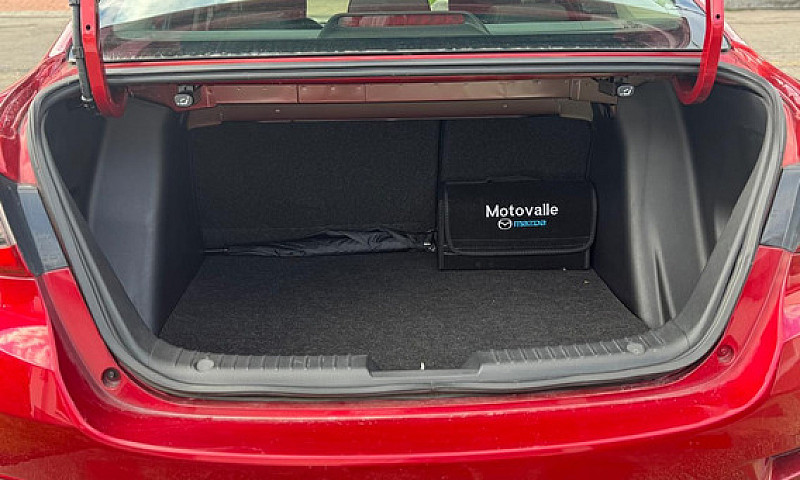 Mazda 2 Touring 1.5...