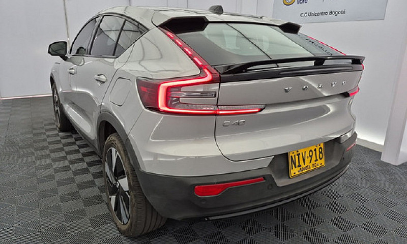 Volvo C40 Electrica ...