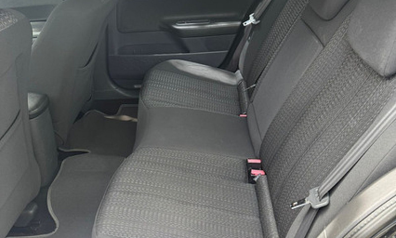 Renault Megane 2 2.0...