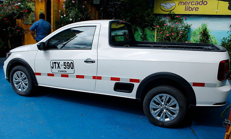 Volkswagen Saveiro...