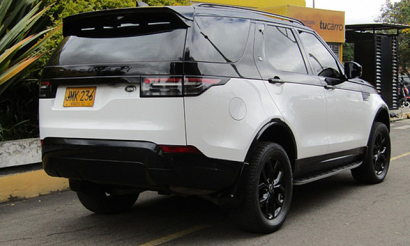 Land Rover Discovery...